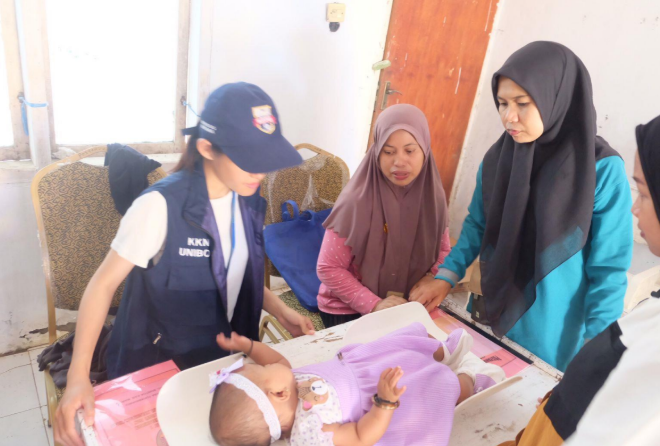 Kegiatan Membantu Puskesmas Bontoa Pemeriksaan Tekanan Darah