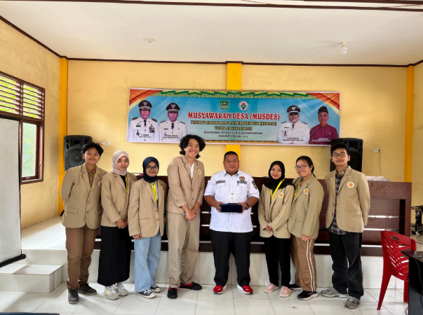 Pelaksanaan Sosialisasi dengan Perangkat Desa dan Masyarakat