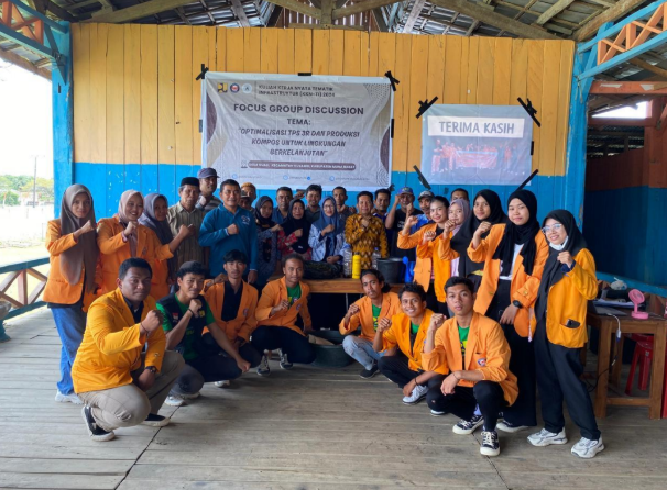 Pelaksanaan FGD dengan Masyarakat Setempat