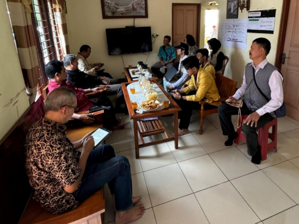 Monitoring Program Kerja PUPR dengan Tim PUPR dan Tim Pamsimas