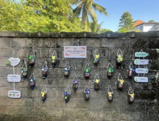 Hasil vertikultur siswa-siswi kelas 5 SDN  1 Mekar Bhuwana